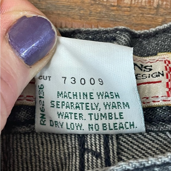 Vintage Guess by Georges Marciano Washed Black High Rise Jean- Size 29 - Picture 10 of 11